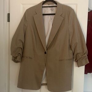 Tan Blazer with slouched Sleeves